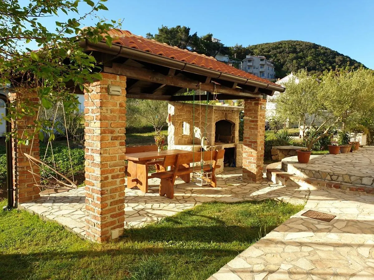 Apartments Batistic Supetarska Draga